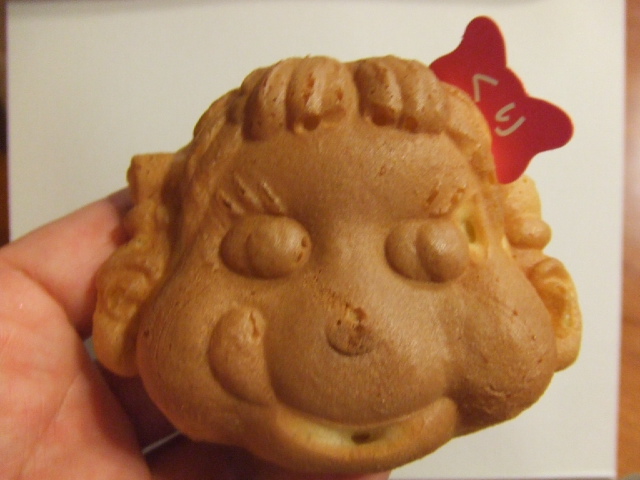 神楽坂「不二家・ペコちゃん焼き」 : おいしい日々 神楽坂「不二家・ペコちゃん焼き」 : おいしい日々