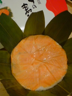 富山の「ますのすし」と・・・白菜の塩ぽん酢サラダ。_f0177295_9355994.jpg