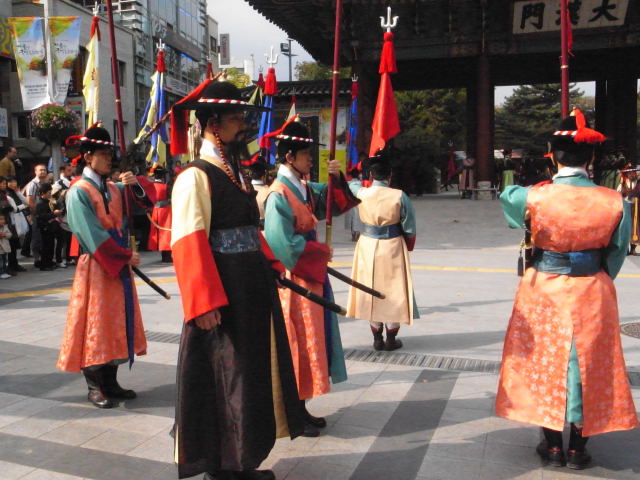 ３日目、韓国らしい伝統儀式を見る_d0125874_21303527.jpg