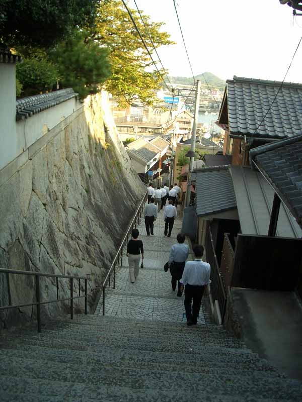 「坂の街・尾道」の景観を活かしたまちづくり_f0141310_2346529.jpg