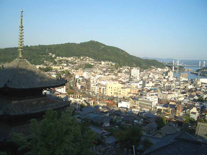 「坂の街・尾道」の景観を活かしたまちづくり_f0141310_23474282.jpg