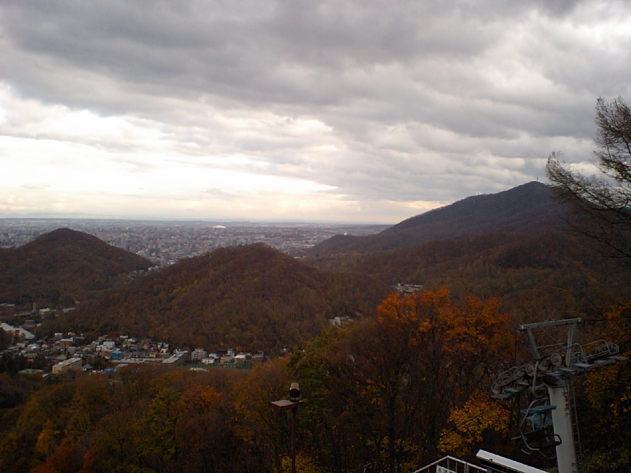 三角山~大倉山~荒井山をランニング_d0098665_17221674.jpg