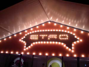 エトロ『etro circus』と絵本_b0060756_13501614.jpg