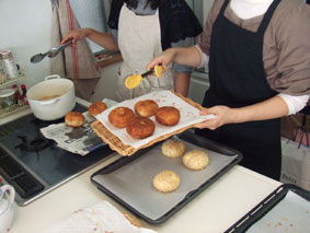 １０月のおうち*Ｂａｋｅｒｙ～カレーパン～_f0154756_2056235.jpg