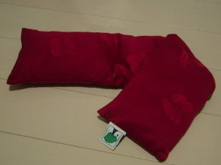 Cherry Pip Pillow さくらんぼの種のピロー_d0026822_1831027.jpg