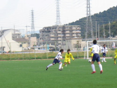 [野洲高校ｻｯｶｰ部観戦記]選手権滋賀県大会対八幡工業戦@野洲高Ｇ④_d0121300_23463364.jpg