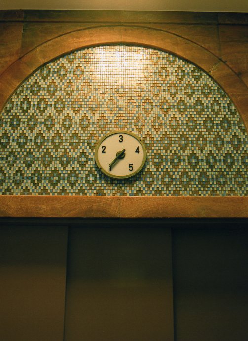 旧丸井今井百貨店函館支店(建築家・木田保造作品研究、その１)_f0142606_22334721.jpg