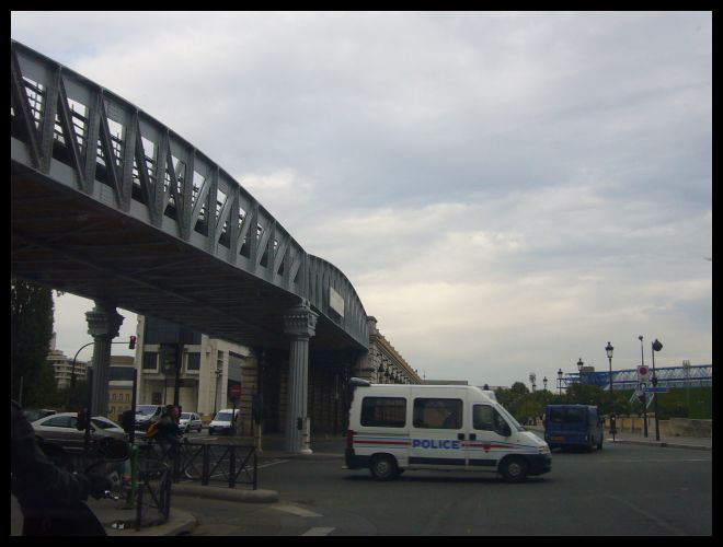 ■パリのメトロ(PARIS)_a0012223_10255091.jpg