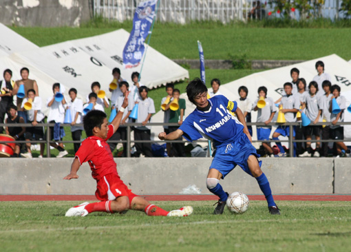 高校サッカー沖縄県予選 準決勝 西原高校 今日の沖縄 Fc琉球 高校サッカー沖縄県予選 準決勝 西原高校 今日の沖縄 Fc琉球