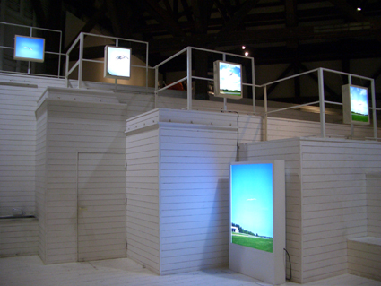 八谷和彦OpenSky展_e0118827_14230100.jpg