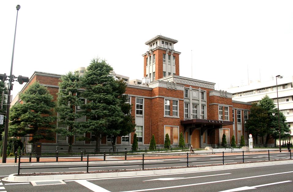 「警官の血」ロケ地 戸畑区役所 北九州のまちづくり5_a0107574_17582925.jpg