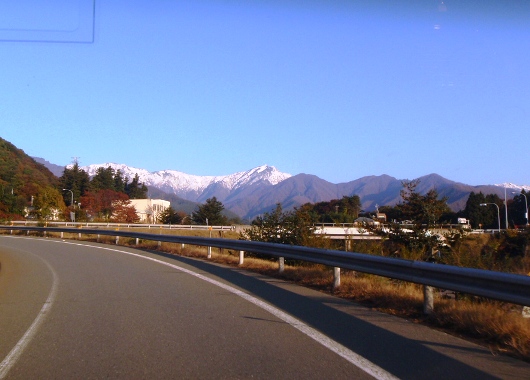 茂倉岳~谷川岳縦走1 晴天の茂倉尾根_c0177814_1050232.jpg