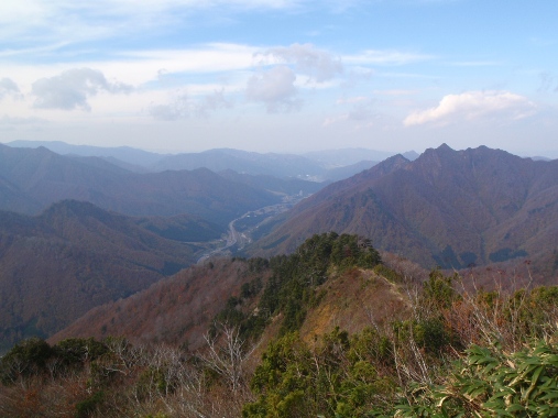 茂倉岳~谷川岳縦走1 晴天の茂倉尾根_c0177814_1522779.jpg