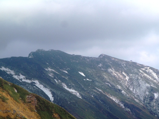 茂倉岳~谷川岳縦走1 晴天の茂倉尾根_c0177814_1524093.jpg