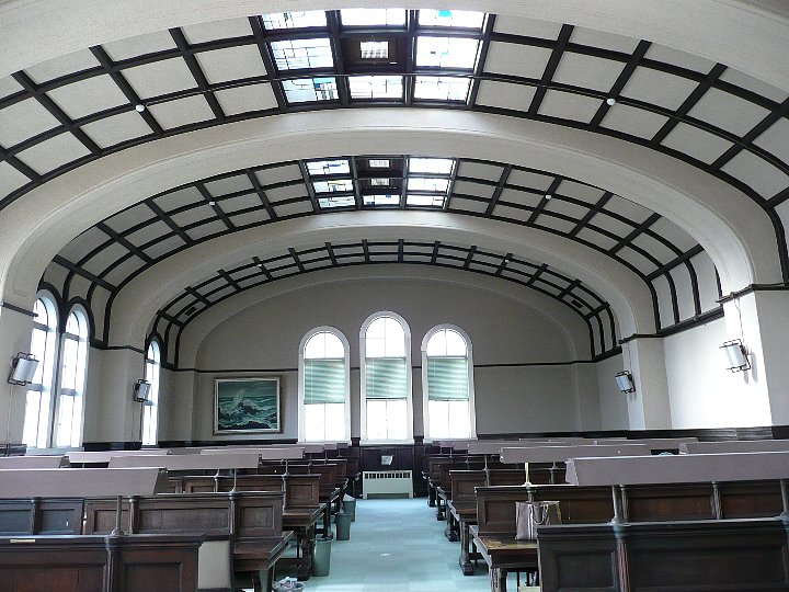 神戸大学 人文社会系図書館 レトロな建物を訪ねて 神戸大学 人文社会系図書館 レトロな建物を訪ねて