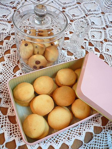 イレブンジズ(elevenses)。。。温かなティータイム♪_a0053662_924467.jpg