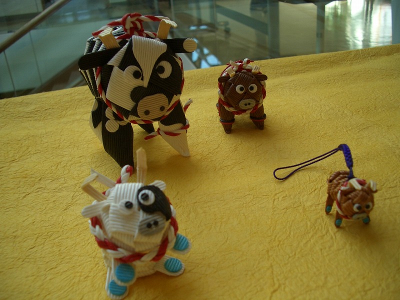 新富士駅での全国紙バンド作品展と紙バンド手芸教室_f0141310_22411127.jpg