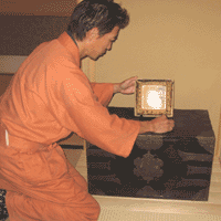 d0033734_1444225.gif