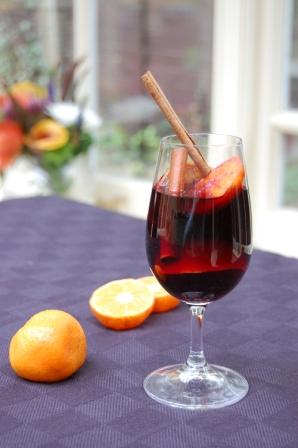 ほろ酔い希望者大募集☆MULLED WINE（ホットワイン）の作り方♪_d0104926_42216.jpg