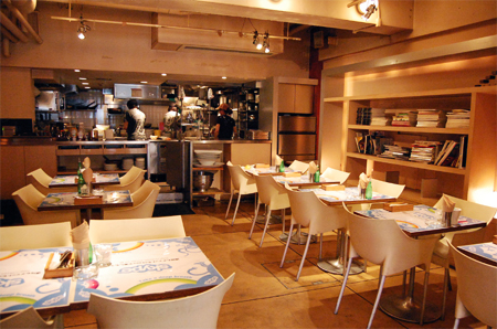 Dexee Diner松涛店でSkype Cafe Jack開催中！_c0143167_19541638.jpg