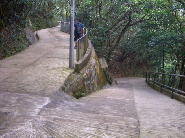 湾仔～香港仔　山歩き　②警隊博物館編_e0155771_13543176.jpg