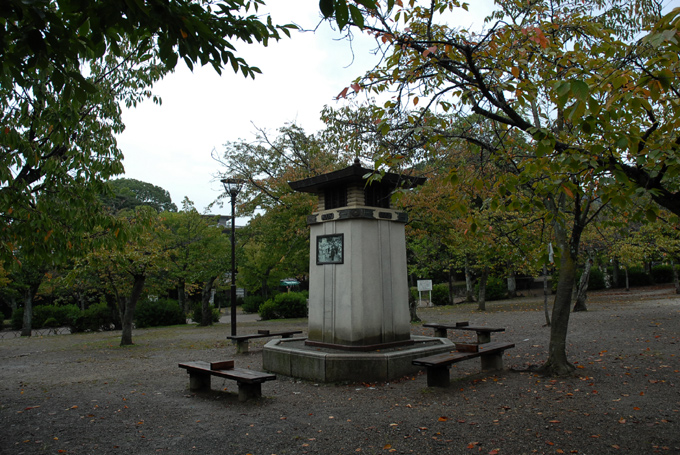 円山公園から祇園甲部へ_a0064449_0165855.jpg