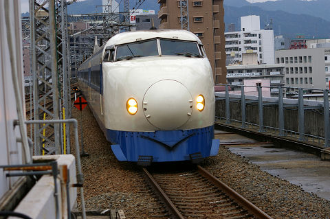 e0045768_2258487.jpg