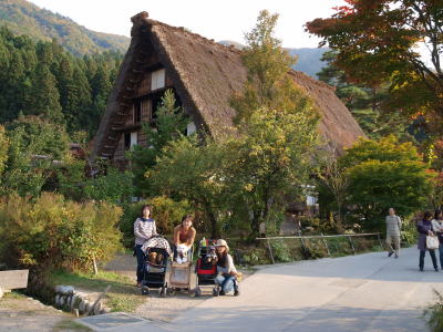 おかんの秋の飛騨高山旅行 パート3_d0020869_1525178.jpg