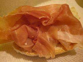 prosciutto crudo..._c0150717_17375383.jpg