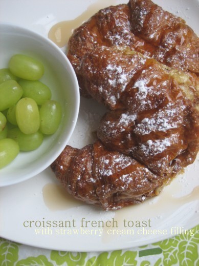 クロワッサンで朝食を。。。*croissant french toast *_c0152219_3262444.jpg