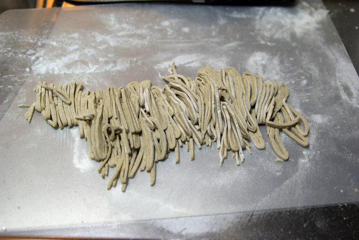 そば打ち_c0054876_1853512.jpg