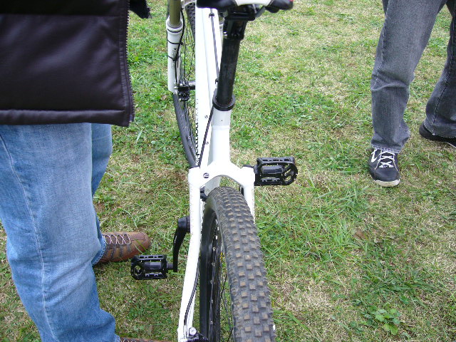 e0015108_0285761.jpg
