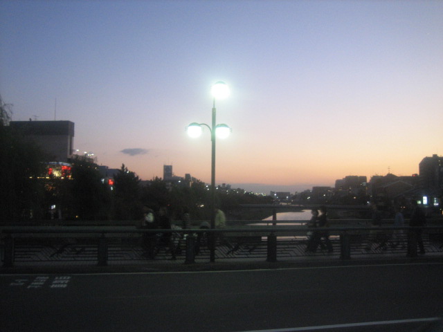 今日は、女友達のランチ会へ行ってきました。_f0181251_2139534.jpg