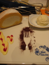 偶然に堂島ロール。_b0065587_19213991.jpg