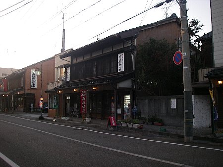 a0056654_2345025.jpg