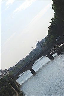 食べてるか、歩いてるか。_c0116714_1373873.jpg