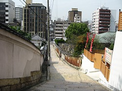 上町台地・・・・天王寺七坂・・・・_e0041168_9501953.jpg