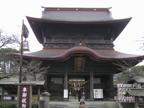 阿蘇神社周辺を散策。_d0148729_2243247.jpg