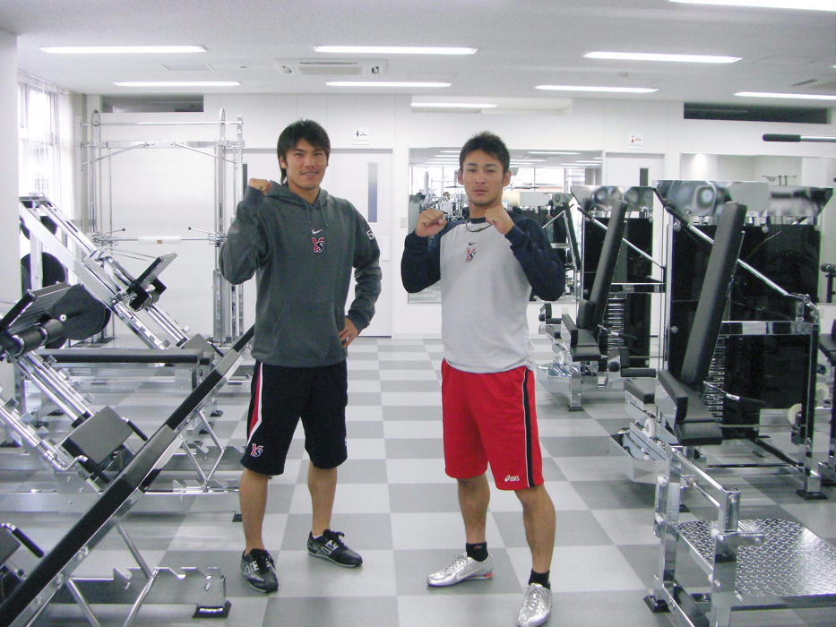 東京ヤクルトスワローズ米野選手 梶本選手来館 ワールドウィング松山 スタッフの小部屋 東京ヤクルトスワローズ米野選手 梶本選手来館 ワールドウィング松山 スタッフの小部屋