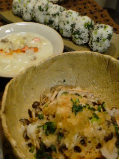大根1本使いきり夕飯・・・根菜ときのこのおろしぽん酢。_f0177295_1146382.jpg