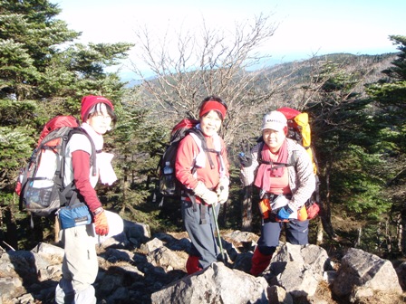 気まぐれ双門弥山バックパッキング20081112~13(二日目)_c0147398_0354119.jpg