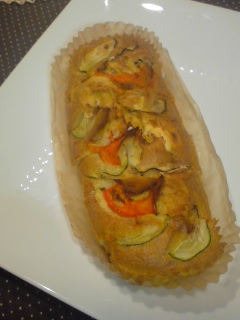 フランスママンの塩ケーキと・・・野菜のパリパリチップ。_f0177295_2328890.jpg