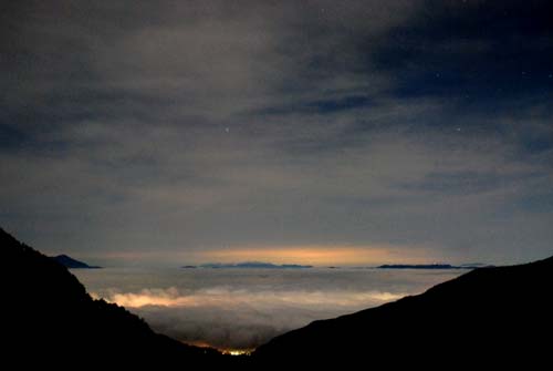 月夜の雲海と星空_e0120896_6351750.jpg