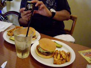 Burgers-Japan(福岡市南区)#2_e0160313_1628977.jpg