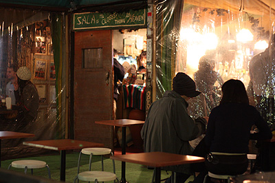 テントの居酒屋「SALA」_b0008655_125861.jpg
