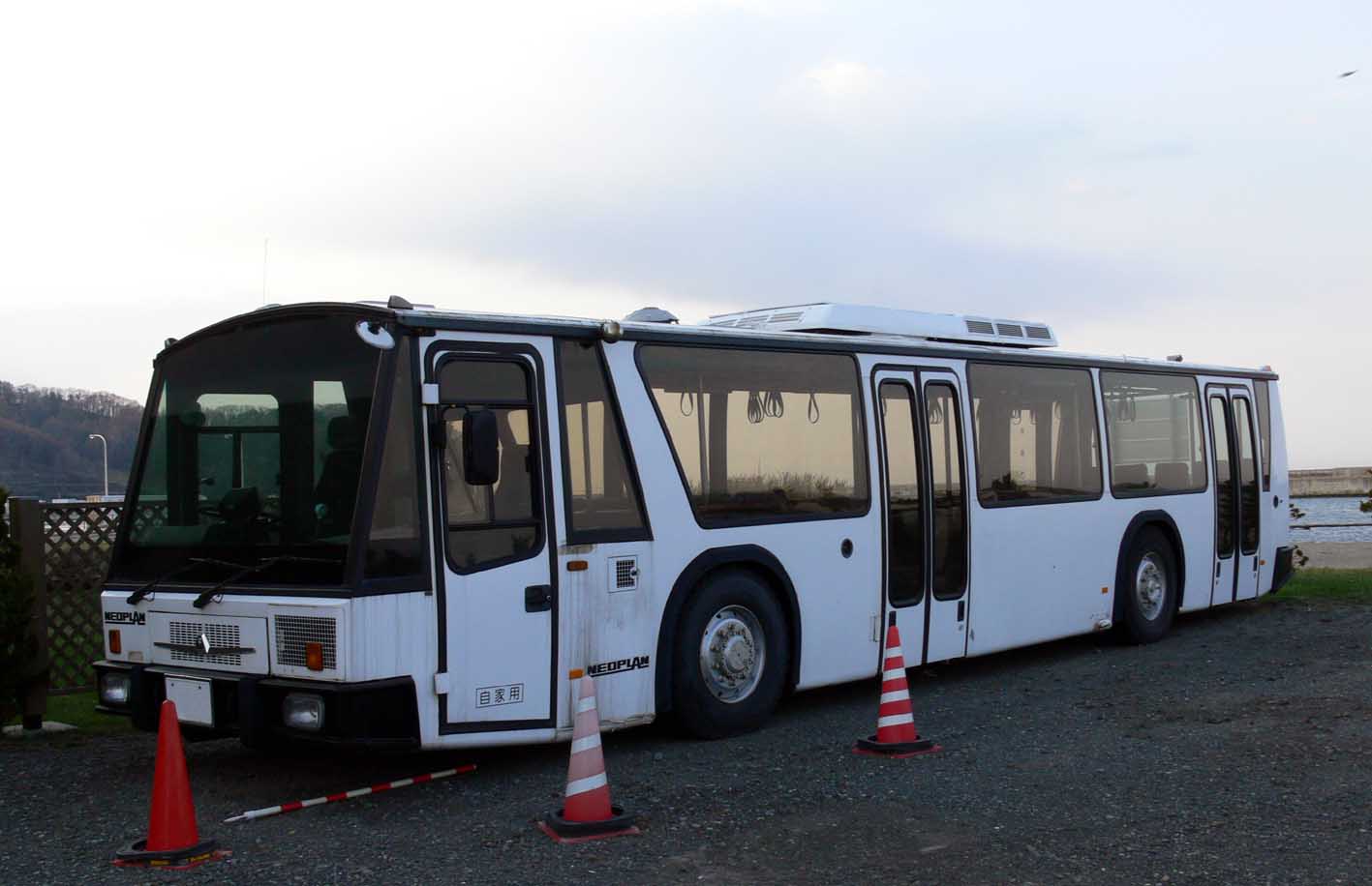 ネオプランのランプバス 再 バス 鉄道 車 船