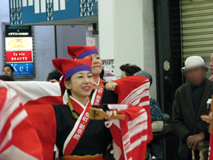 龍馬生誕祝賀よさこい踊り（帯屋町） 続編_a0053772_21381041.jpg