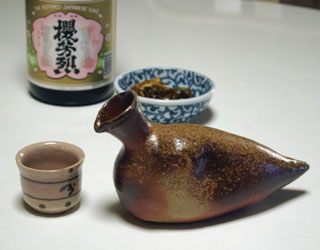 鳩徳利 ／ 燗酒 : やきもんや の 日々