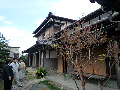 f0126903_033784.jpg