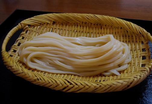 住宅街の隠れたうどんや みわや_c0177814_1028250.jpg